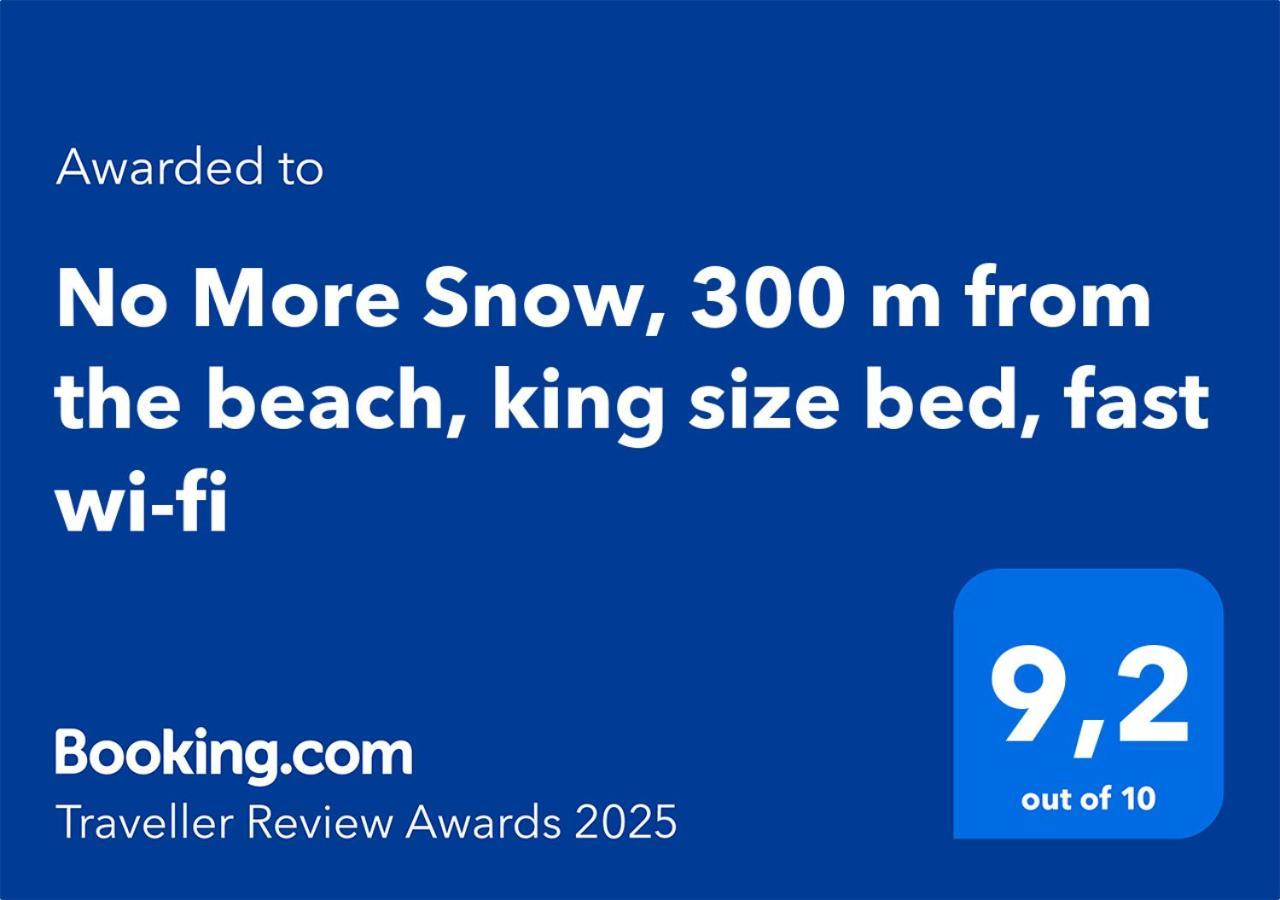 No Snow, 300 M From The Beach, King Size Bed, Fast Wi-fi Appartement Portimão